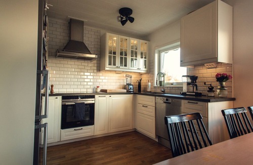 Ockero Maison | Spacious house close to the sea for the extended family