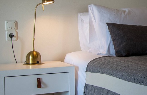 Galatas Appartement | Studio spacieux avec vue sur la mer