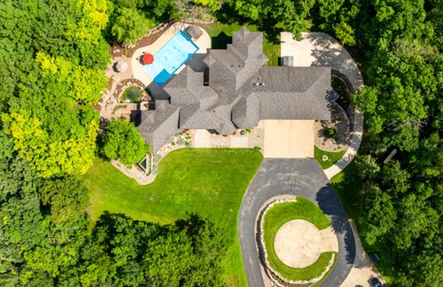 Prescott Maison | Spacious secluded 5bedroom 8bath estate in charming Prescott with pool