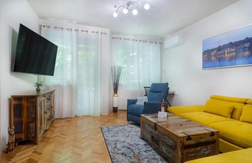 Sofia Appartement | Spacious Sofia Condo - Philadelphia LOVE