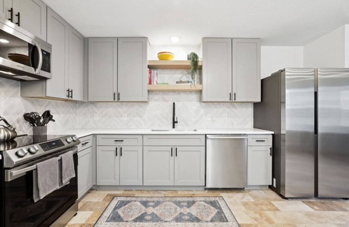 Dittmar Crossing Maison | Spacious South Austin Fully Remodeled WFH