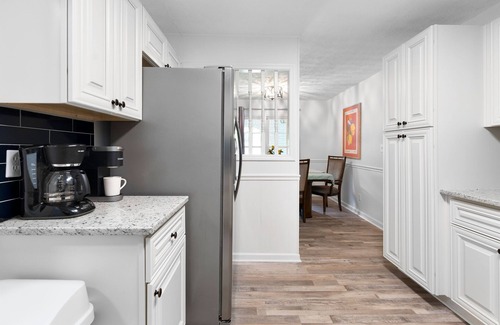 Dallas Maison | Spacious Spanish-style Ranch Convenient to ATL
