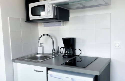 Lormont Appartement | Spacious Studio in Lormont