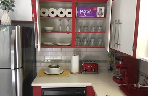 Coral Ridge Appartement | Spacious Studio w/Private Patio & Grill