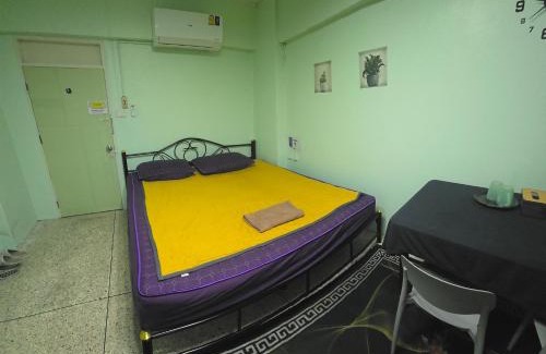 Lat Yao Appartement | Spacious Studio with Private kitchen near Skytrain