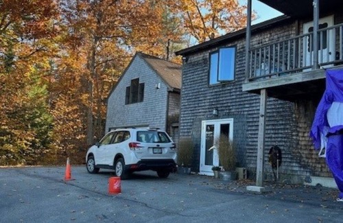 Northwood Appartement | Spacious Studio With Gorgeous Lake Views