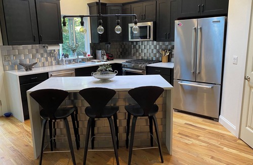 Arlington Heights Maison | SPACIOUS, STUNNING Gathering Spot in Portland Heights