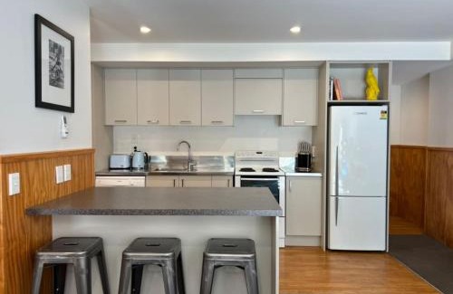 Upper Riccarton Maison | Spacious Suburban Hideaway