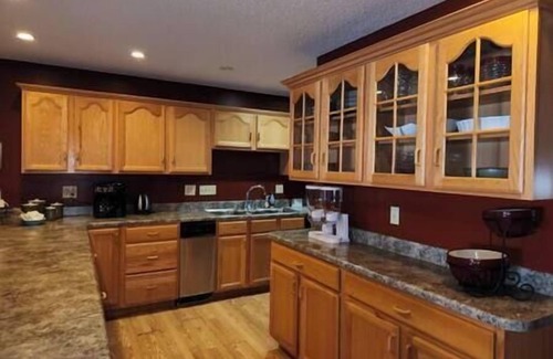 Green Valley Appartement | Spacious Suite C w/a Mt. View
