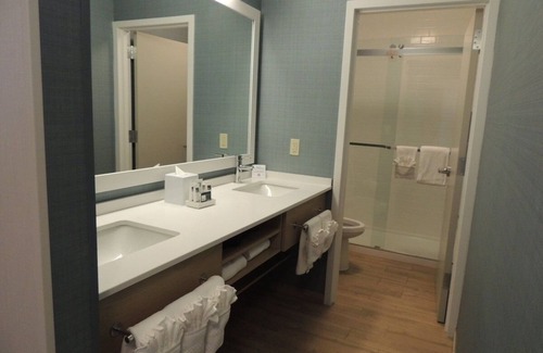 Medical Center Area Hôtel | Spacious Suite with On-Site Dining in Medical Hub - Near Harvard Medical School