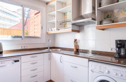 Sant Antoni Appartement | Appart spacieux avec terrasse 25m2 au centre-ville