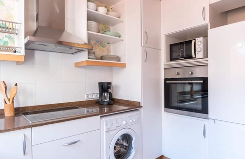 Sant Antoni Appartement | Appart spacieux avec terrasse 25m2 au centre-ville