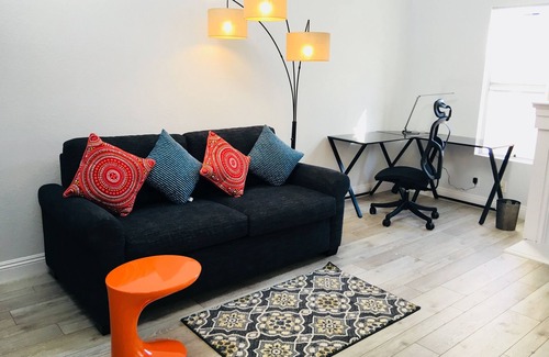 University City Maison | Spacious & Sunny Luxurious Townhouse La Jolla UTC