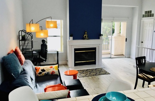 University City Maison | Spacious & Sunny Luxurious Townhouse La Jolla UTC