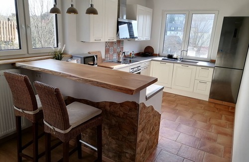 Bad Lobenstein Copropriété | Spacious Thuringian Sea vacation apartment with charm and lots of light