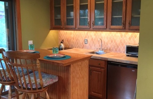 Trumansburg Maison | Spacieux 1 chambre, 1 salle de bain Location