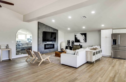 Tortolita Maison | Spacious Tucson Retreat w/Deck, Patio + Yard