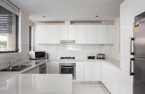 Westmead Appartement | Spacious Two-Bedroom Apartment near Hospital