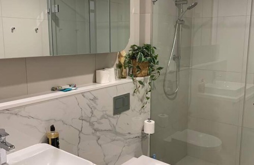 North Melbourne Appartement | Cozy Two Bedrooms With Free Parking in North Melbourne