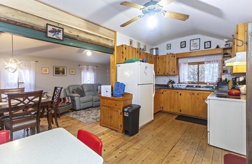 West Buxton Maison | Spacious TWO Units, 6-bedroom estate on beautiful Bonny Eagle Pond