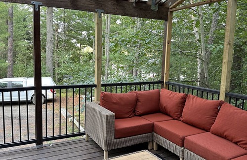 West Buxton Maison | Spacious TWO Units, 6-bedroom estate on beautiful Bonny Eagle Pond