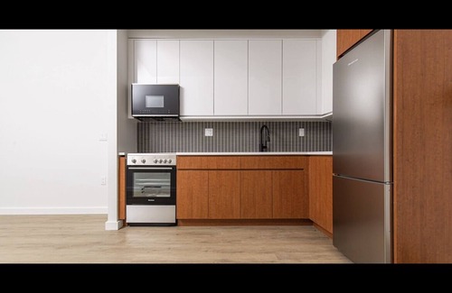 Mott Haven Copropriété | Spacious Unit in New Luxury Building