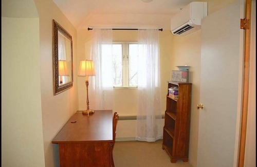 East Avenue Appartement | Spacieux, haut de gamme, dans le quartier des Arts