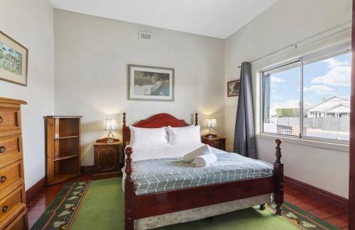 Coburg Maison | Spacious Urban Delight in Coburg