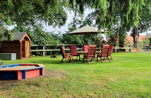 Haren Appartement | Spacious vacation apartment Haren/Ems near Dankern Castle golf course