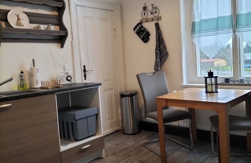 Tribsees Appartement | Spacious vacation apartment in the old train station between the coasts