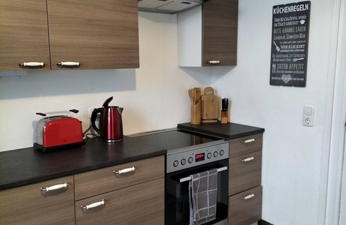 Tribsees Appartement | Spacious vacation apartment in the old train station between the coasts