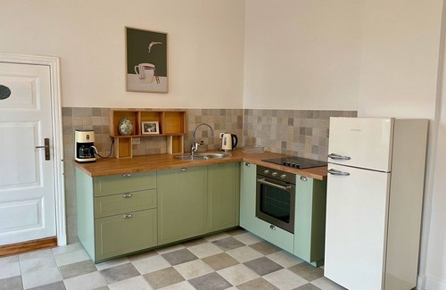 Ehmkenhagen Appartement | Spacious vacation apartment in a small, charming manor house!