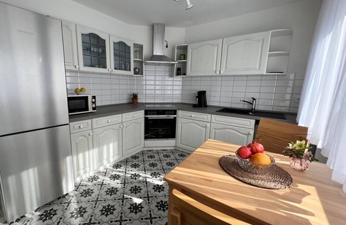 Hausen Maison | Spacious vacation home with Eifel view and garden at the Eifel National Park