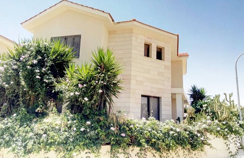 Oroklini Maison | ★ Spacieuse Villa Eleni 3BR ★ Piscine privée!