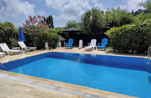 Sile Villa | Spacious Villa with a Heated Pool, Jacuzzi, 200 meter from the beach