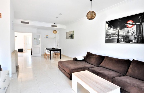Puig de Ros Villa | Nouvelle villa spacieuse près de la plage