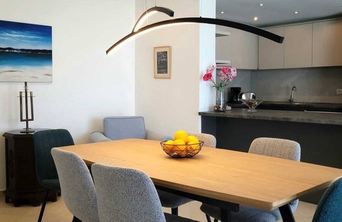 Istron Villa | Villa spacieuse avec piscine privée et vue mer, à seulement 150 mètres de la mer
