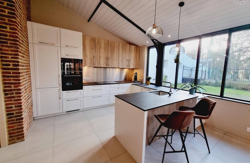 Arneke Cottage | Louez une Maison de Maître pour 11 Pers. à Arneke - Jardin, WiFi et Proche Commerces