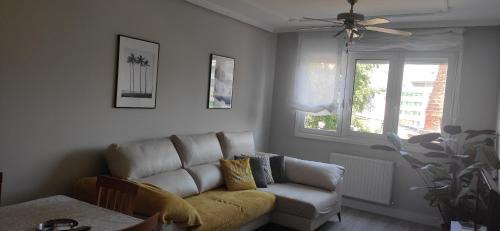 Bilbao la Vieja Appartement | Spacious with free parking in Old Town-Casco Viejo