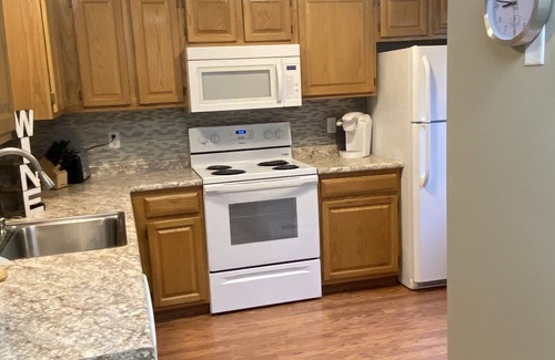 North Conway Copropriété | Spacious Year Round Condo Retreat to the White Mountains