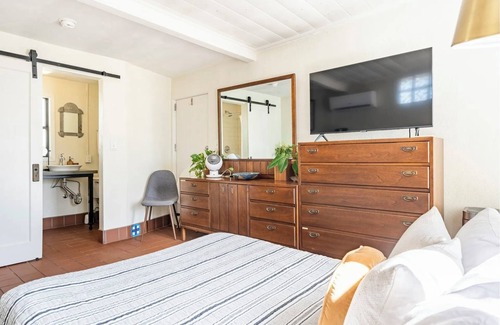 Santa Rita Park Maison | Spanish Bungalow Casita With Tucson Charm
