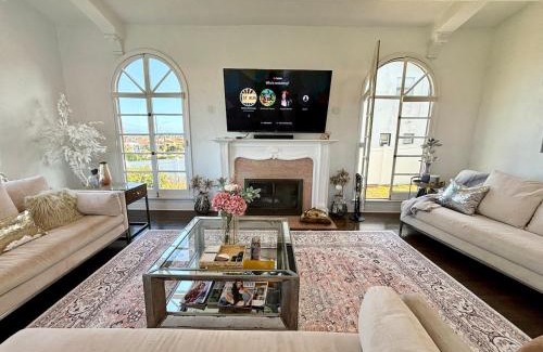 Northwest San Pedro Maison | SpanishFairytale4bd3ba