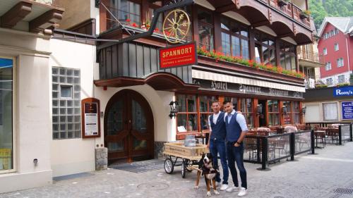 Engelberg Hôtel | SPANNORT family home with common kitchen and self check-in