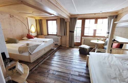 Engelberg Maison | SPANNORT Your Family Home with Common Kitchen and Self Check-in