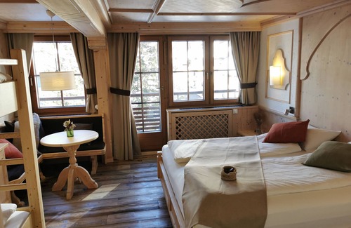 Engelberg Maison | SPANNORT Your Family Home with Common Kitchen and Self Check-in