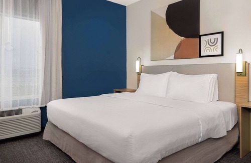 Evansville Hôtel | Spark by Hilton Evansville East, IN
