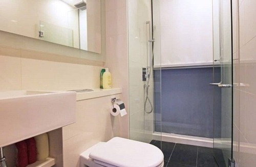 Tanjong Pagar Appartement | SPARKLING 2BR in CBD; Singapore