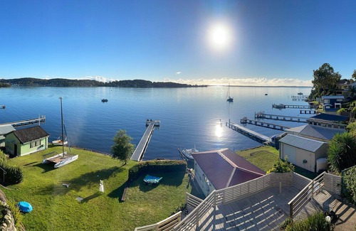 Rathmines Maison | Sparkling Waters Absolute Waterfront + Jetty