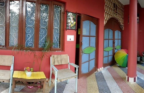 Palampur Lit Et Petit-Déjeuner | "Le nid de Sparrow Resorts et Homestays"