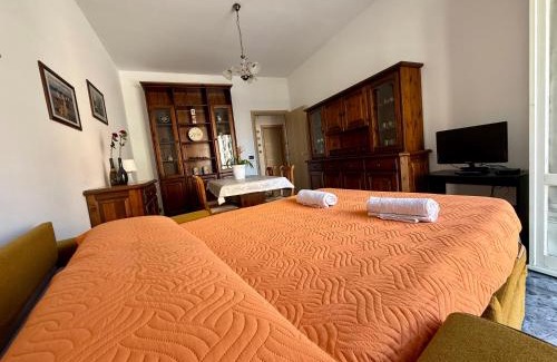 Marina di Andora Appartement | Spazioso alloggio a 50 mt dal mare con possibilità di posto auto